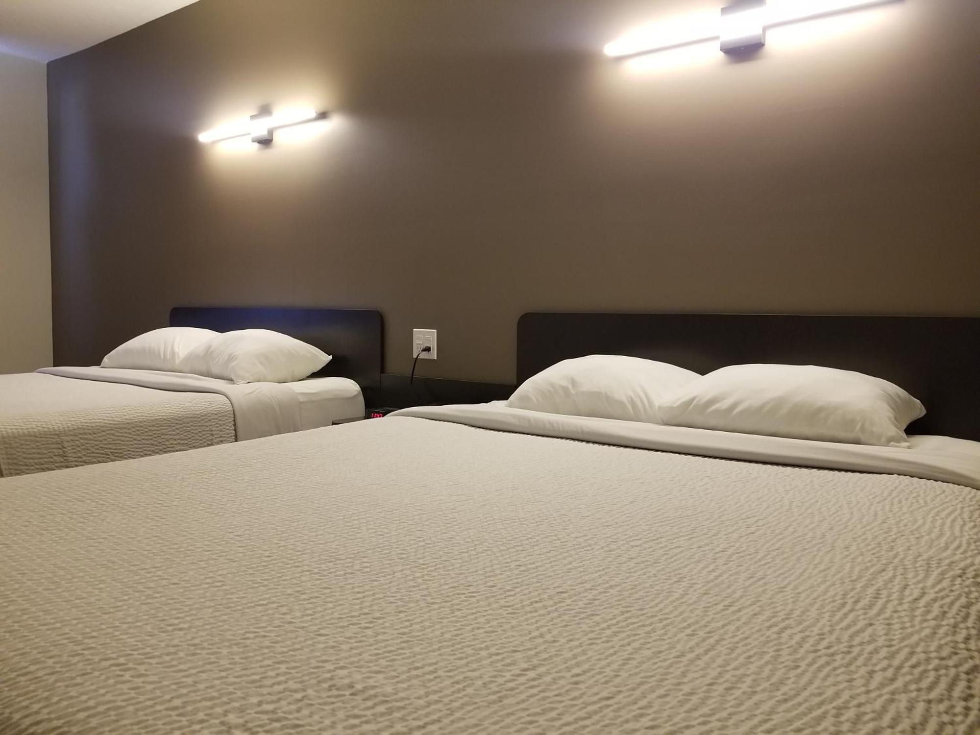 Motel 6-Innisfail, AB Esterno foto