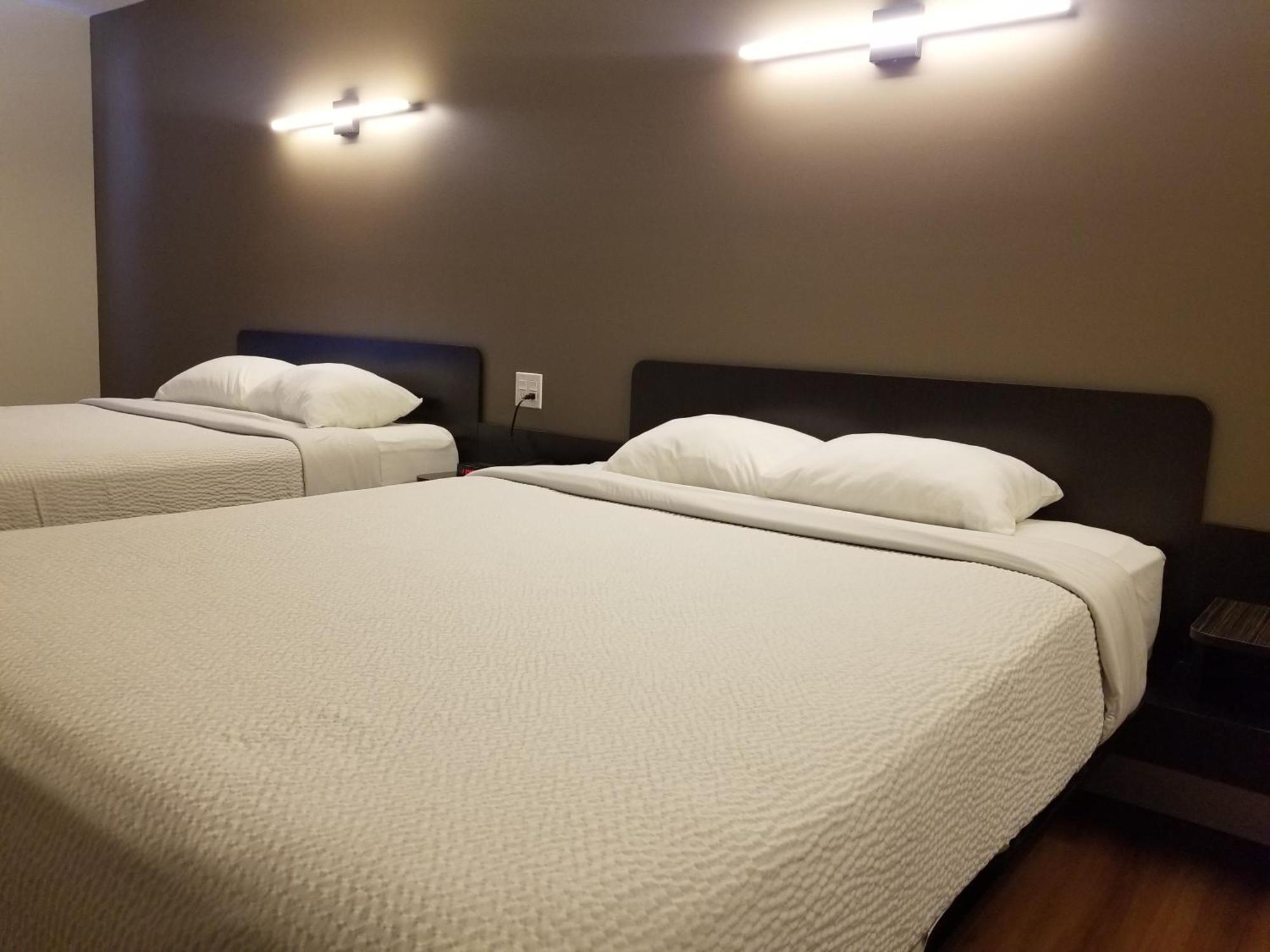 Motel 6-Innisfail, AB Esterno foto