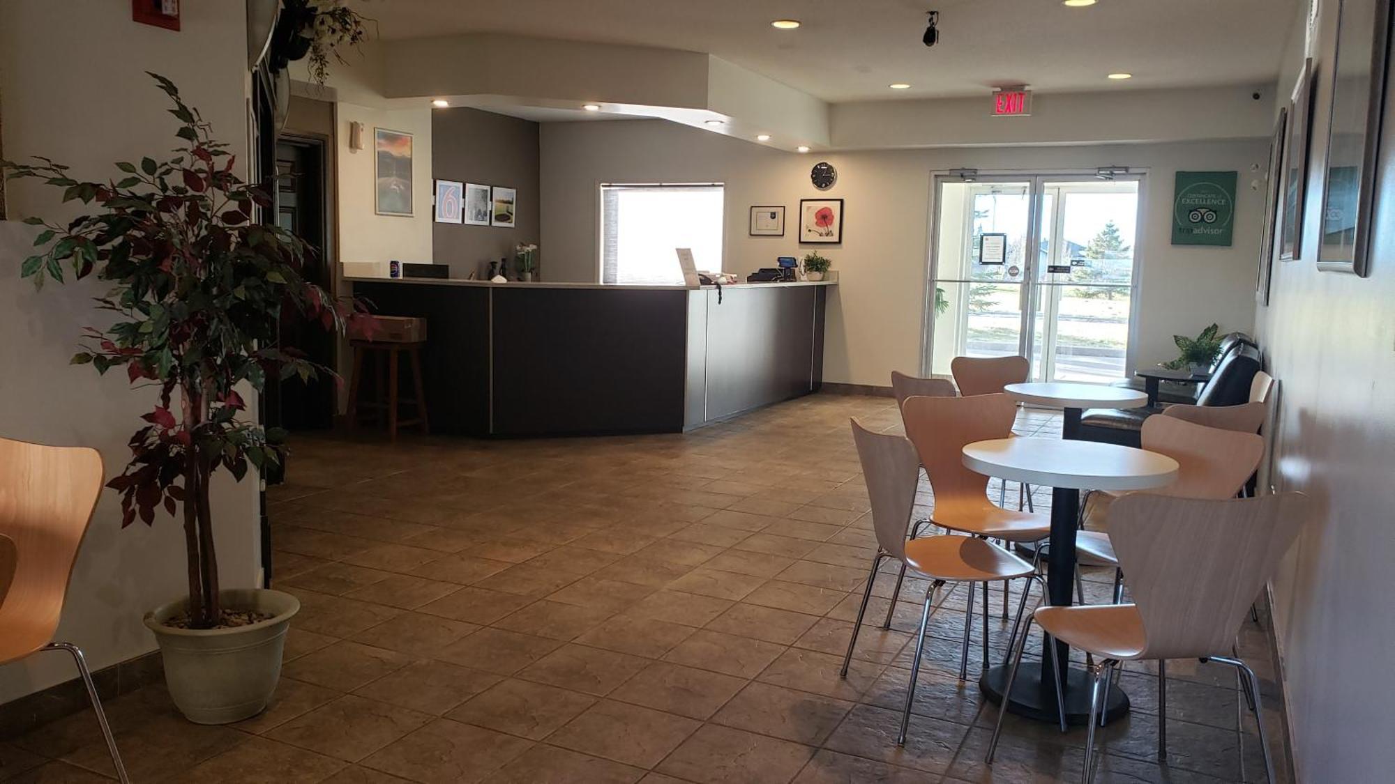 Motel 6-Innisfail, AB Esterno foto